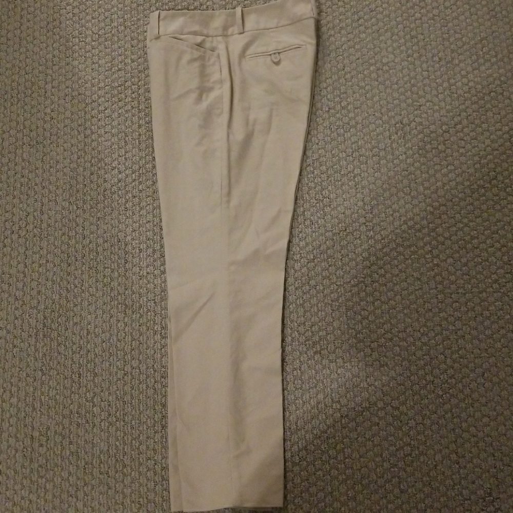 Like new Capri khaki pants